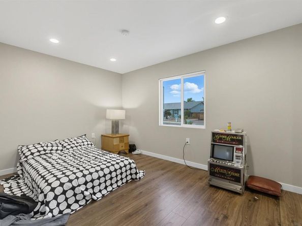 12215 Santiago Road West Santiago, San Diego CA 92128