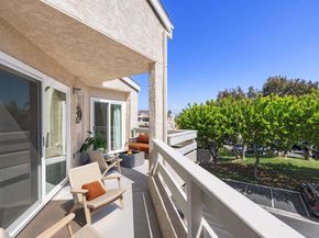 7067 Camino Revueltos 312, San Diego CA 92111