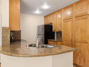 7067 Camino Revueltos 312, San Diego CA 92111