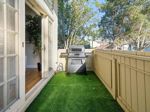 3946 La Jolla Village Dr, La Jolla CA 92037