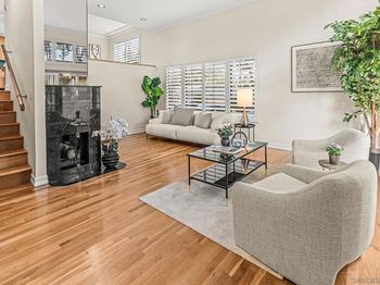 3946 La Jolla Village Dr