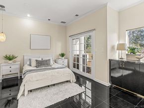 3946 La Jolla Village Dr, La Jolla CA 92037