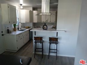 2553 Pine Avenue, Long Beach CA 90806