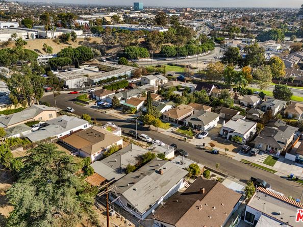 2323 Warwick Avenue, Los Angeles CA 90032