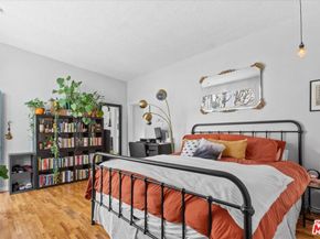 1646 Berkeley Street, Santa Monica CA 90404
