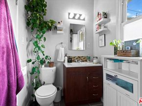 1646 Berkeley Street, Santa Monica CA 90404