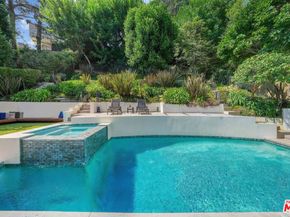 1563 N Doheny Drive, Los Angeles CA 90069
