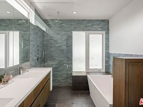 1563 N Doheny Drive, Los Angeles CA 90069