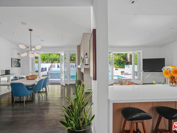 1563 N Doheny Drive, Los Angeles CA 90069