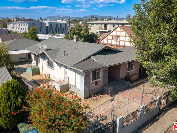 241 N Park View Street, Los Angeles CA 90026