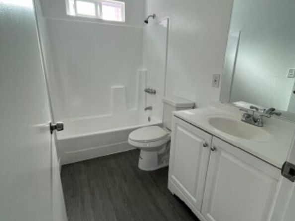 5151 Navarro Street, Los Angeles CA 90032