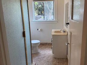 1143 N New Hampshire Avenue, Los Angeles CA 90029