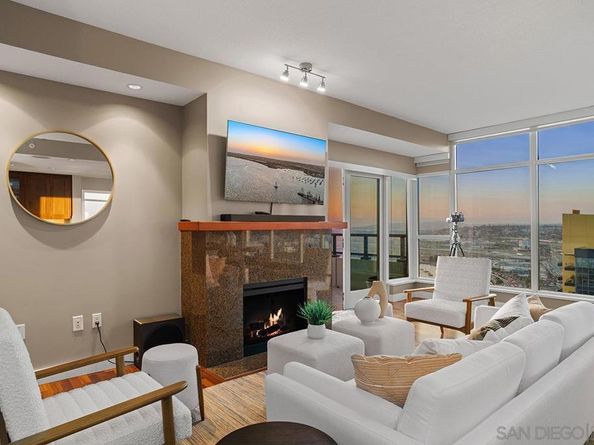 1205 Pacific Hwy 3902, San Diego CA 92101