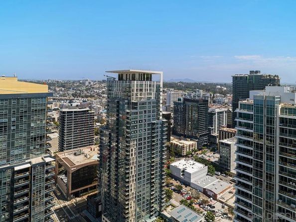 1205 Pacific Hwy 3902, San Diego CA 92101