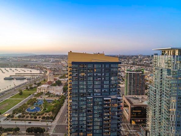 1205 Pacific Hwy 3902, San Diego CA 92101