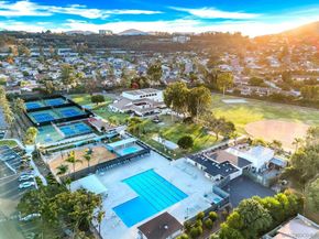 11168 Poblado Rd, San Diego CA 92127