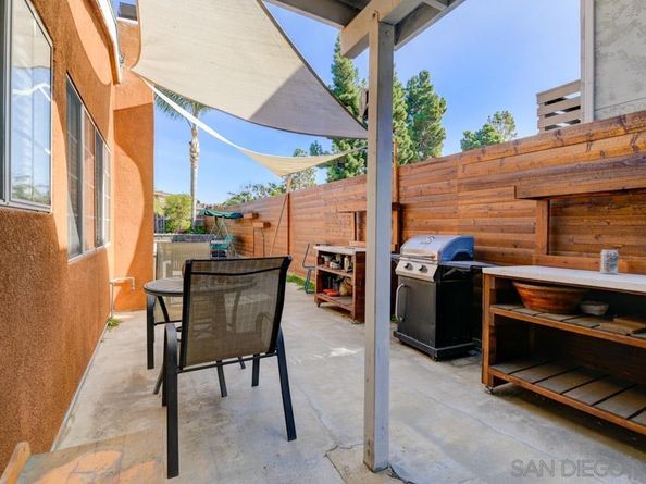 2747 Melbourne Dr, San Diego CA 92123