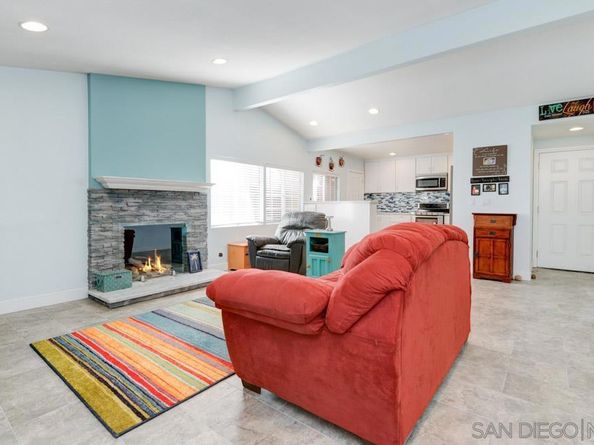 2747 Melbourne Dr, San Diego CA 92123