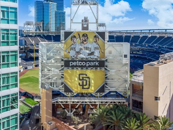 325 7th Ave 1406, San Diego CA 92101
