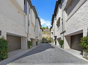 2874 Via Alta Pl, San Diego CA 92108