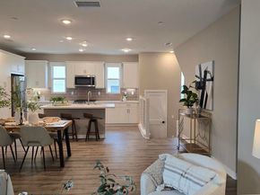 2874 Via Alta Pl, San Diego CA 92108