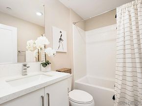2874 Via Alta Pl, San Diego CA 92108