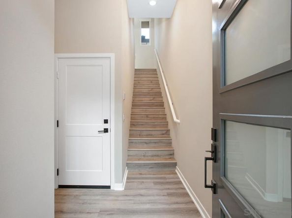2874 Via Alta Pl, San Diego CA 92108