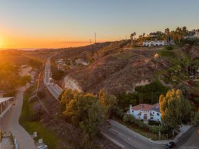 14710 Via del Canon, Del Mar CA 92014