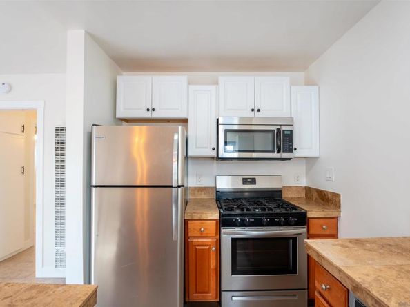 1966 1/2 Missouri St, San Diego CA 92109