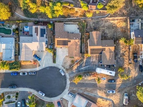 130 Brett Pl, Escondido CA 92027