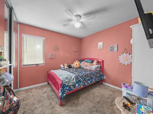 130 Brett Pl, Escondido CA 92027