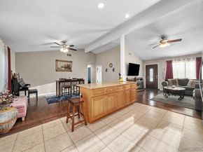 130 Brett Pl, Escondido CA 92027