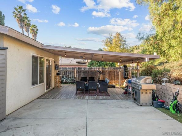 130 Brett Pl, Escondido CA 92027