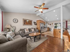 130 Brett Pl, Escondido CA 92027