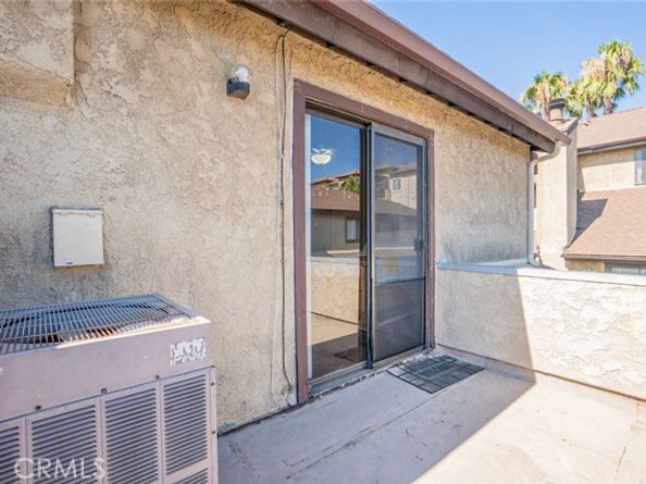 9625 Sylmar Avenue 29, Panorama City (los Angeles) CA 91402