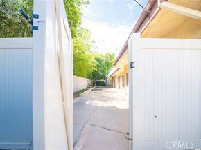 8120 Canby Ave #6, Reseda (los Angeles) CA 91335