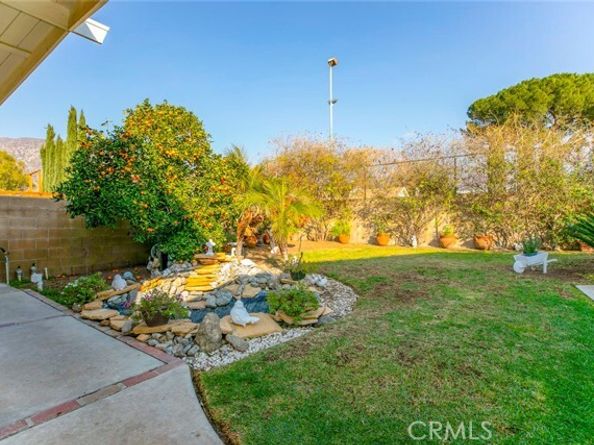 11020 Scoville Avenue, Sunland (los Angeles) CA 91040