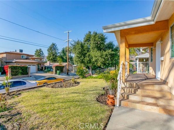 11020 Scoville Avenue, Sunland (los Angeles) CA 91040