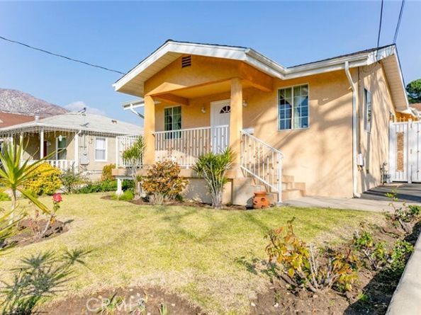 11020 Scoville Avenue, Sunland (los Angeles) CA 91040
