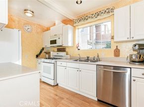 11020 Scoville Avenue, Sunland (los Angeles) CA 91040