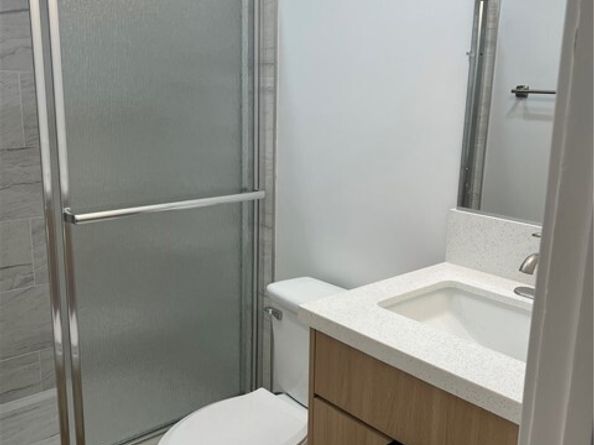 14805 Chase Street 224, Panorama City (los Angeles) CA 91402