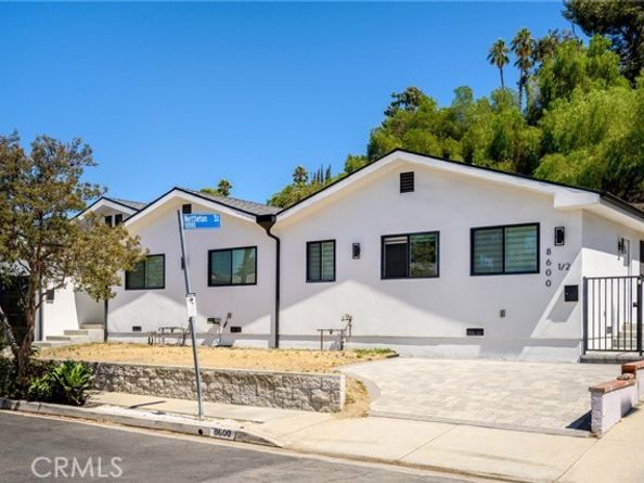 8600 Bluffdale Drive, Sun Valley (los Angeles) CA 91352