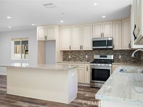8600 Bluffdale Drive, Sun Valley (los Angeles) CA 91352