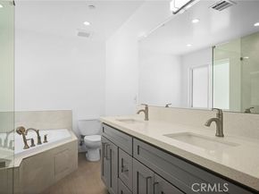 8600 Bluffdale Drive, Sun Valley (los Angeles) CA 91352