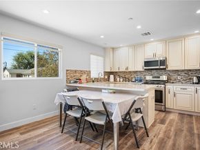 8600 Bluffdale Drive, Sun Valley (los Angeles) CA 91352