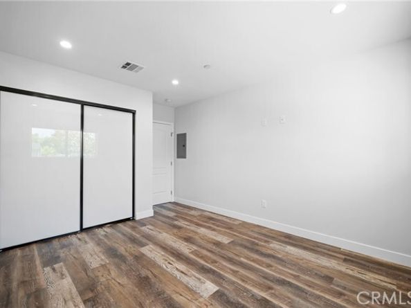 8600 Bluffdale Drive, Sun Valley (los Angeles) CA 91352