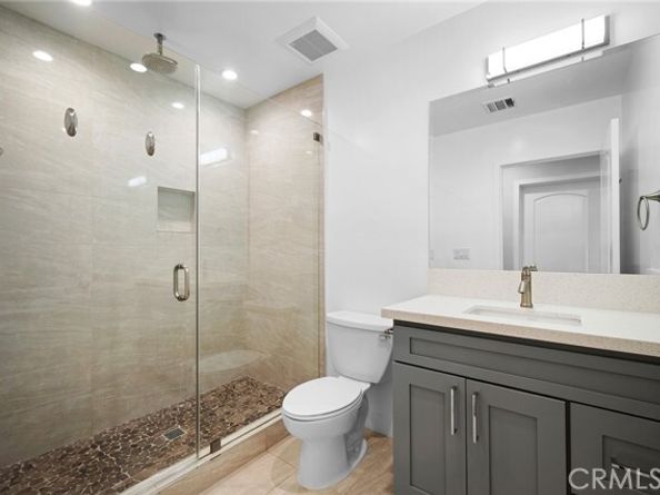 8600 Bluffdale Drive, Sun Valley (los Angeles) CA 91352