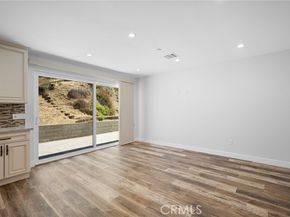 8600 Bluffdale Drive, Sun Valley (los Angeles) CA 91352