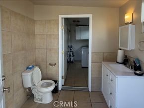 11057 Lemay, North Hollywood (los Angeles) CA 91606