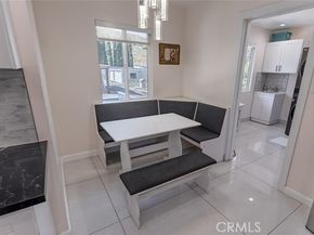 9711 Wheatland Avenue, Burbank CA 91040